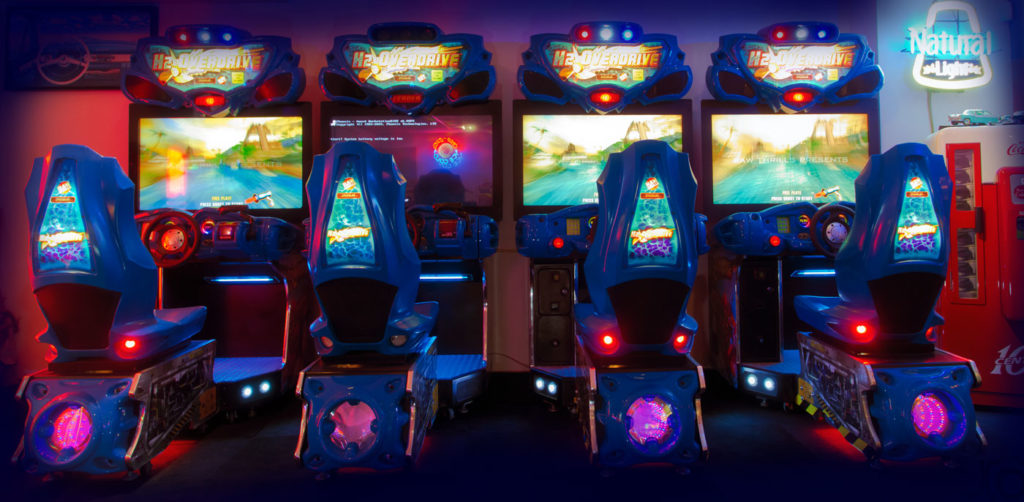 Flipperkasten en Arcade Games